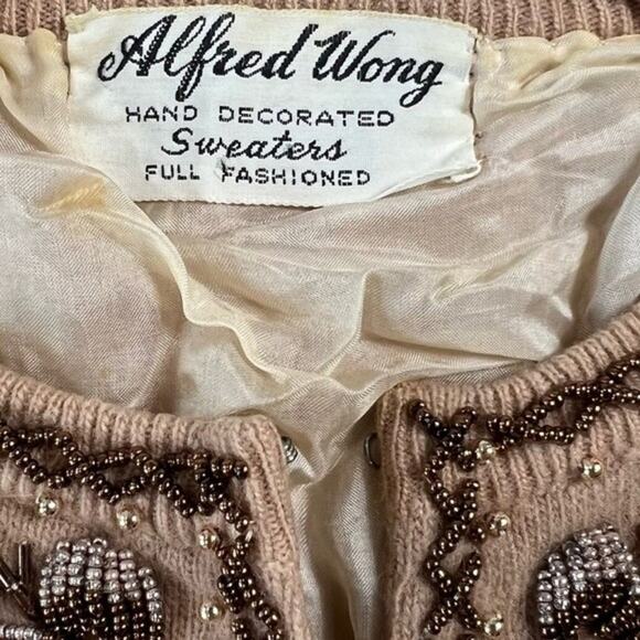 Alfred Wong Women’s Vintage Tan Hand Beaded Lined Cardigan S/M - Picture 2 of 10